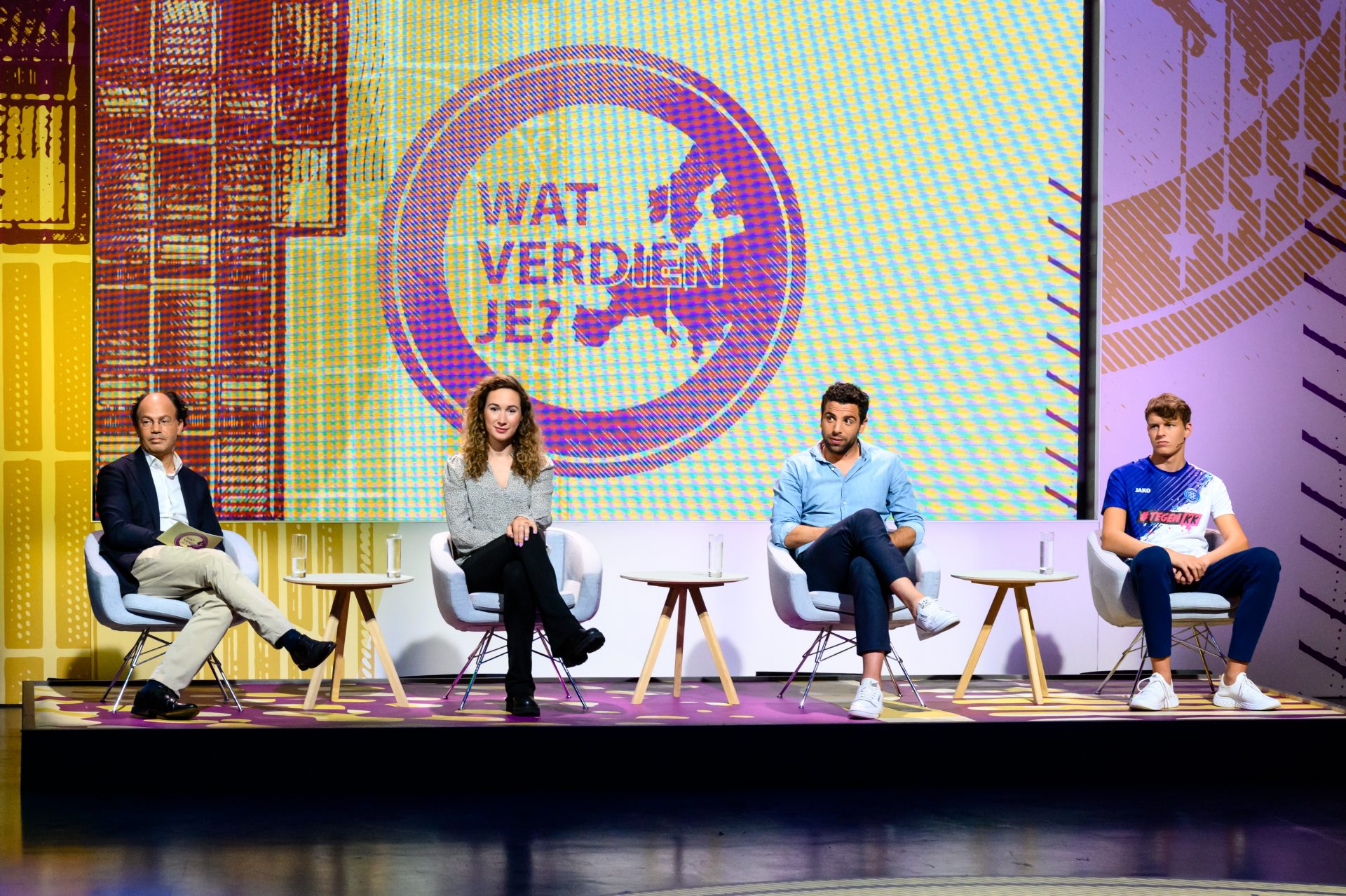 Jet Hendriks in 'Wat verdien je?'