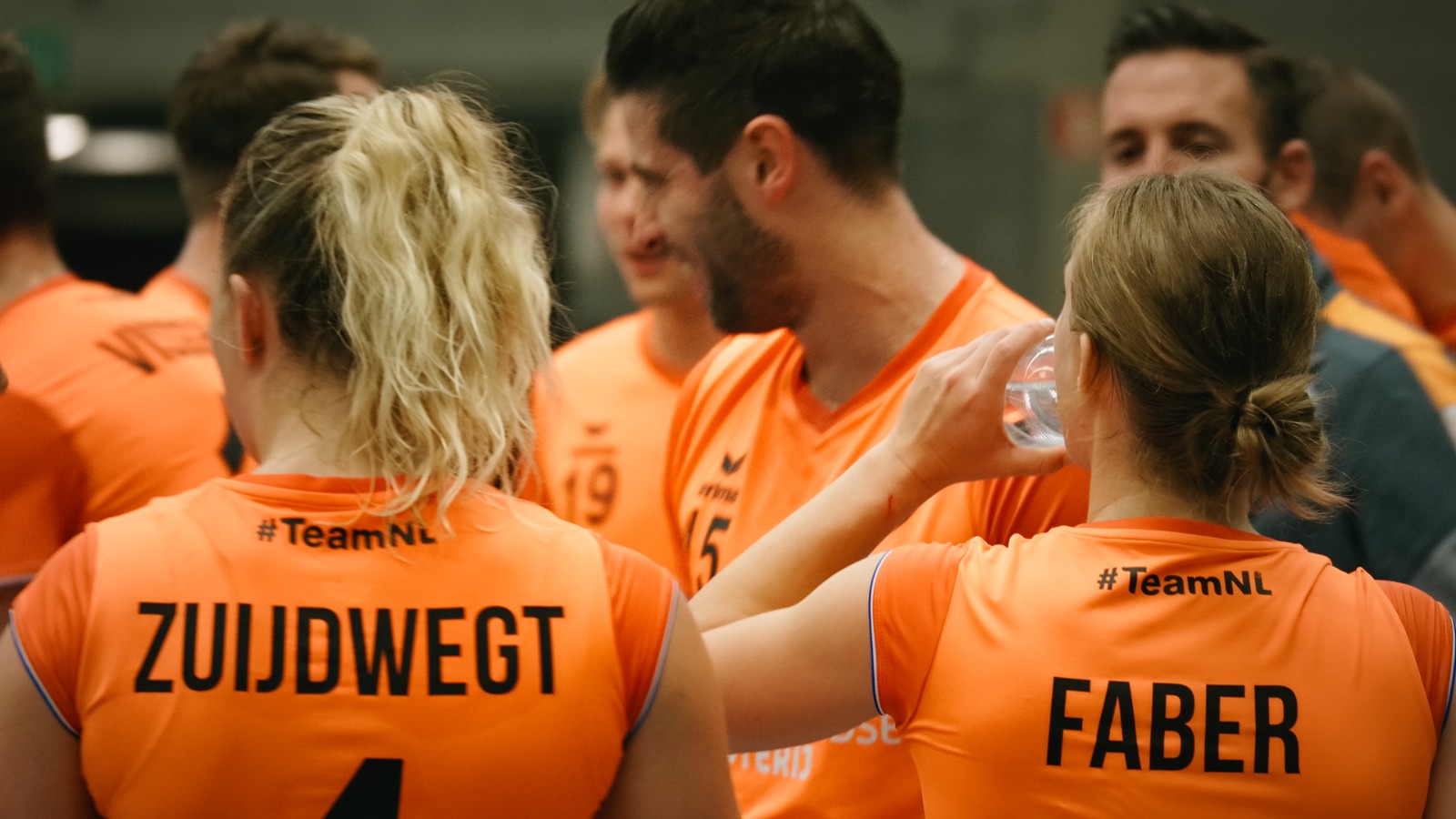 VIDEO EK-debutanten: 'Blij dat ik hier sta'