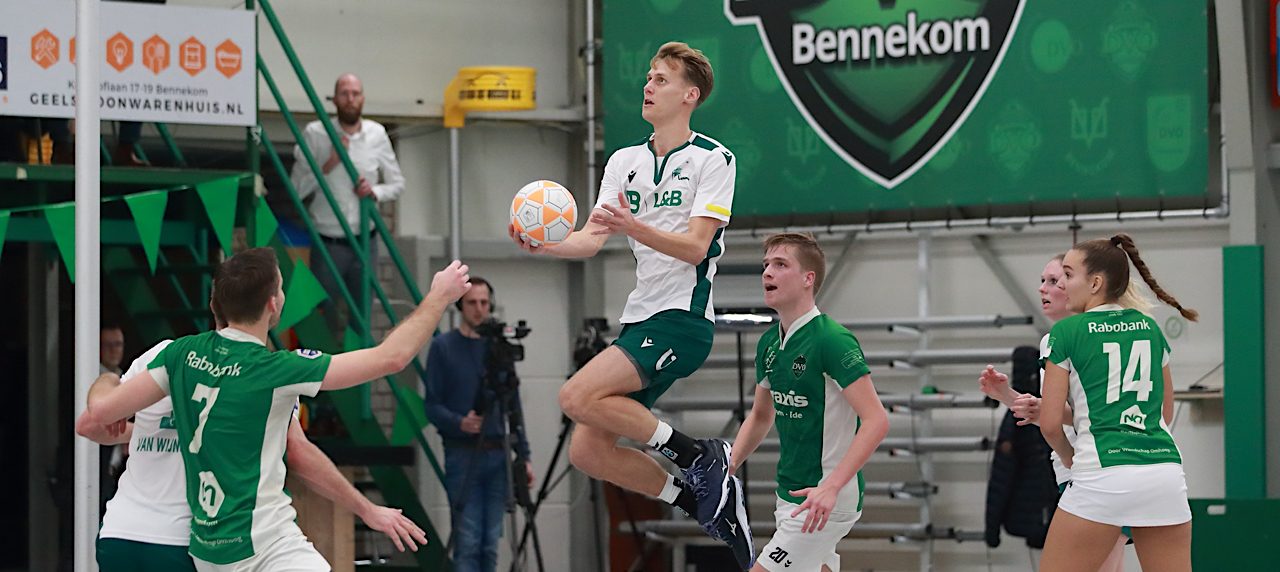 Goal van de Week 2021-2022 #4