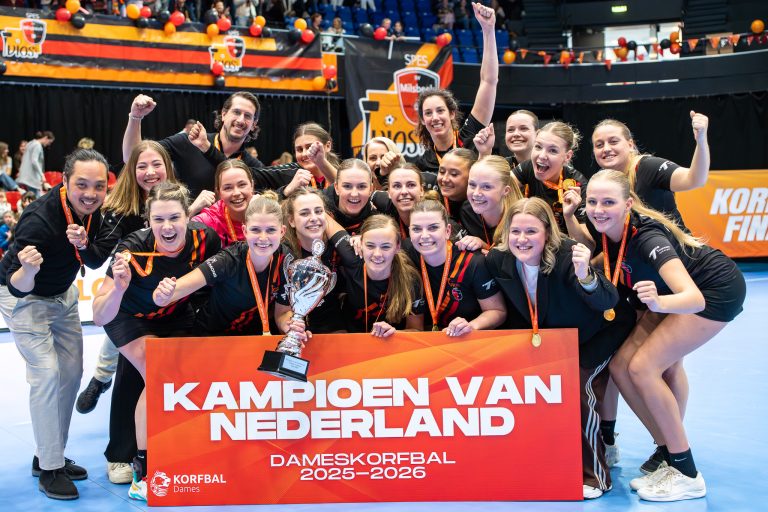 VIOS/Spes grijpt landstitel na zenuwslopende finale en golden goal